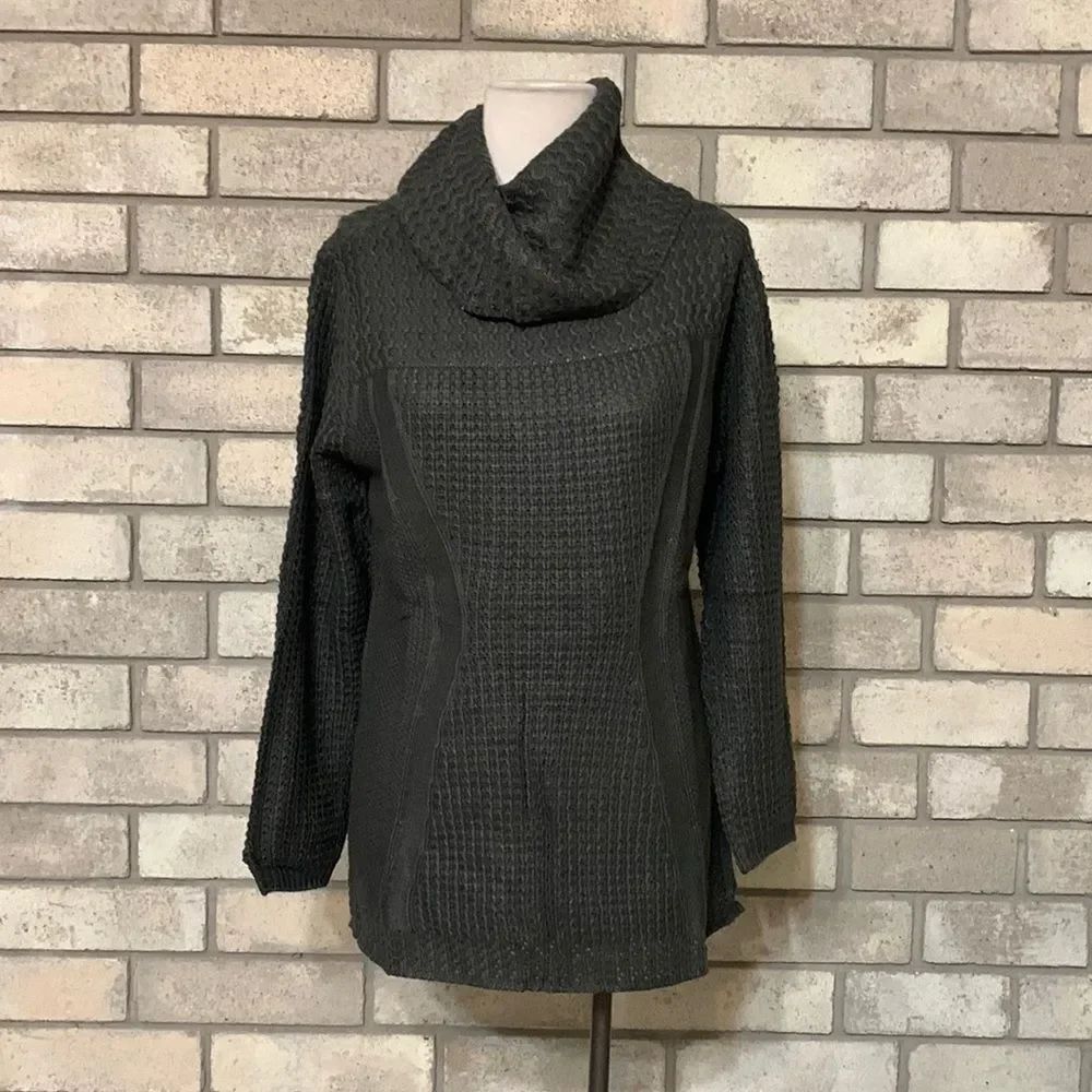3for$20 sweater small